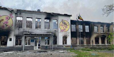 Сгорела дотла. В Авдеевке оккупанты обстреляли школу запрещенными фосфорными боеприпасами — ОВА