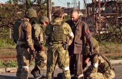 Почти 1 тыс. украинских боевиков с «Азовстали» сдались в плен