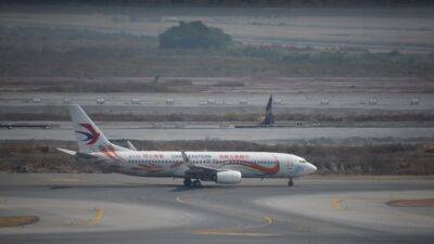 Разбившийся в Китае Boeing 737 намеренно направили в землю