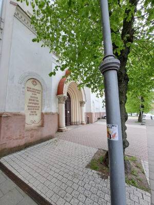 От слов к делу: вандалы осквернили кафедральный Пречистенский собор в Вильнюсе