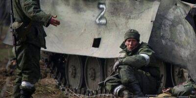 «Местные на провокацию не поддались». Российские войска обстреляли Чернобаевку для обвинения украинских защитников