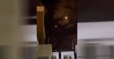 В Белгороде ночью прозвучали мощные взрывы, над городом были видны вспышки (видео)