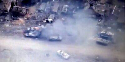Сорвали наступление: ВСУ ударили по скоплению тяжелой техники РФ под Изюмом — видео