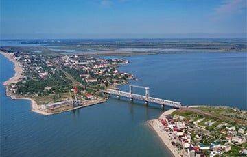Российские оккупанты повторно ударили по мосту через Днестровский лиман