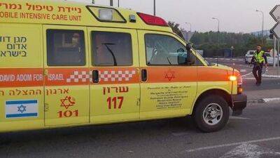 Трагедия в Негеве: двое детей заперлись в машине, они при смерти