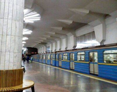 Харківський метрополітен відновлює пасажирські перевезення