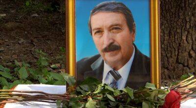 Подвело сердце. Мехмона Бахти похоронили на мемориальном кладбище в Лучобе - dialog.tj - Душанбе - Таджикистан