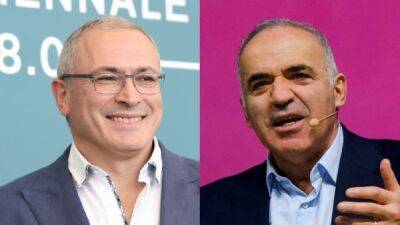 Ходорковского и Каспарова объявили «иностранными агентами» в России