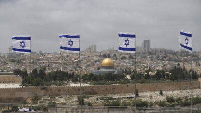Опрос: 63% евреев Израиля не хотят израильского суверенитета на Храмовой горе