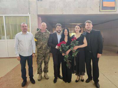 Артисты Одесской поддерживают ВСУ: дают концерты в воинских частях | Новости Одессы
