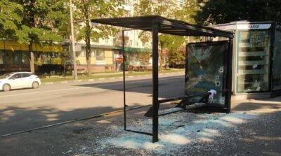 В Харькове российский снаряд попал возле остановки транспорта, есть раненый