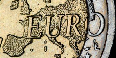 С 24 мая. Украинские беженцы смогут обменять в Германии наличные гривни на евро