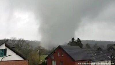 По Германии пронесся мощный торнадо: есть пострадавшие