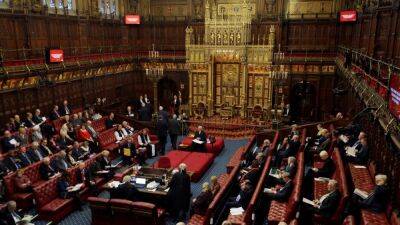 Россия запретила въезд 154 членам британской Палаты лордов