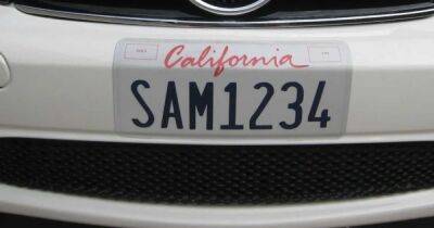 В Калифорнии автомобильные номера заменят наклейками (фото)