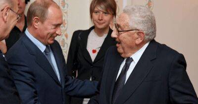 Генри Киссинджер посоветовал Украине отдать территории России, чем вызвал скандал