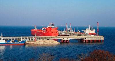 Поставка российской нефти в Китай все чаще происходит с перегрузкой в море, несмотря на небольшое расстояние между странами