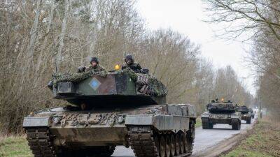 Германские СМИ: страны НАТО не хотят поставлять Украине танки и самолёты