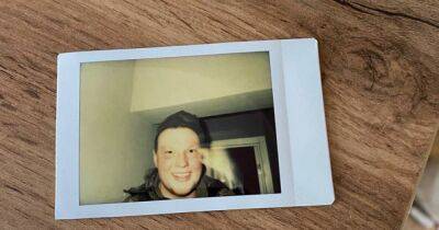 Ограбивший квартиру в Ирпене военный РФ сфотографировался на Polaroid и забыл кадр (фото)