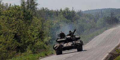 «Крайнее истощение». Нет оснований полагать, что Россия выдержит тяжелую позиционную войну в Украине — историк Зубов