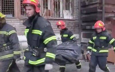 В Мариуполе под завалами нашли еще 70 тел