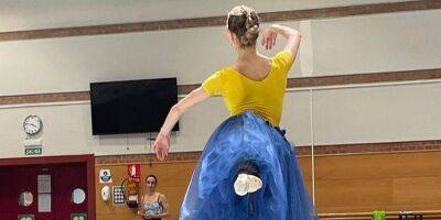 В желто-голубом трико и пачке. Испанская балерина поддержала украинских коллег на совместной репетиции