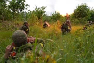 Жесткие столкновения на Донбассе: ВСУ впервые жестко погнали новейшие "Терминаторы" оккупантов - кадры