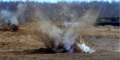 Оккупанты из самолета обстреляли Сумскую область неуправляемыми ракетами