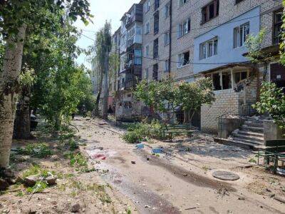 На Донбассе обстрелы по линии фронта, критическая ситуация в Чернобаевке, погибшие в Николаеве и Харьковской области – сводка ОП