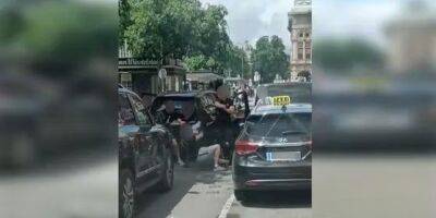 В Вене жестоко избили двух таксистов: полиция подозревает украинцев