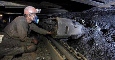 В Торецке 115 шахтеров застряли под землей из-за отключения электричества после боев