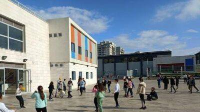 Забастовка учителей и воспитателей в Израиле: 30 мая занятия закончатся в 13:00