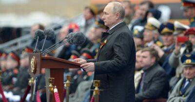 Путин может официально объявить войну Украине 9 мая, — CNN