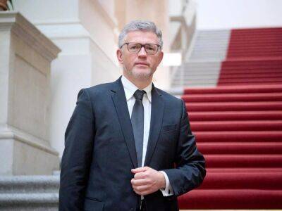 Посол Украины в Германии назвал Шольца "обиженной колбасой" из-за его отказа ехать в Украину