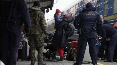Беженцы возвращаются в Украину