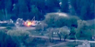 Артиллерия 81-й бригады уничтожила технику и склад с боеприпасами ВС РФ — видео