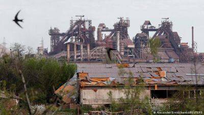 Ахметов: Готовим иски к России за разрушение заводов в Мариуполе