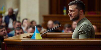 «У нас одно монобольшинство — Украина». Зеленский впервые с начала войны выступил в Раде — полный текст и видео