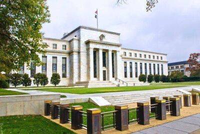 ФРС США и Банк Англии разойдутся в траекториях повышения процентных ставок