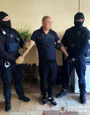 Колишній галицький поліціянт за три тисячі доларів переправляв "призовників" за кордон