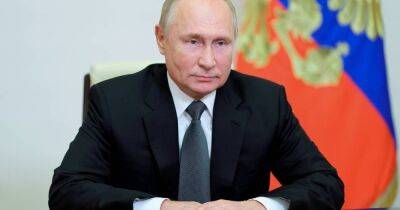 Путин упростил получение гражданства РФ для детей-сирот из оккупированных регионов Украины