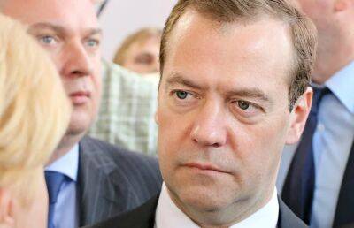 Медведев назвал разумным решение США не передавать Киеву достигающие России ракеты