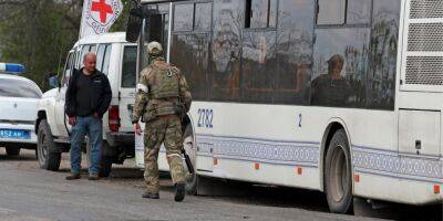 Новый этап эвакуации из Мариуполя: автобусы уже выехали в направлении Запорожья