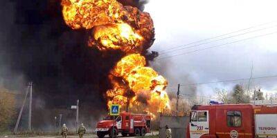 «Атмосфера накаляется»: на химзаводе под Нижним Новгородом вспыхнул масштабный пожар — видео