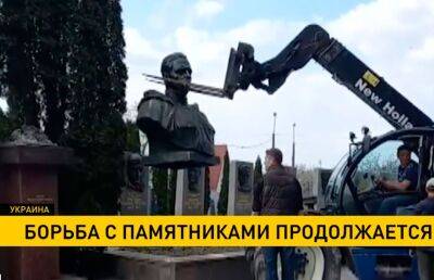 40% украинцев выступают против сноса памятников военной истории