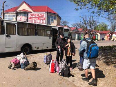 "Уезжать - отказываются": из Луганщины сегодня удалось эвакуировать только 40 человек