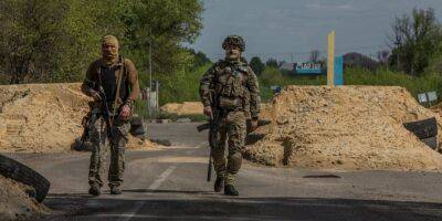 «Гонка на время». Успеет ли Запад доставить в Украину тяжелое вооружение до того, как наступление России наберет обороты — WP