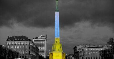 Памятник Свободы будет вечером подсвечен в цвета флага Украины