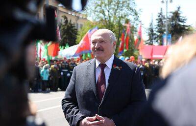 Лукашенко пообщался с журналистами: о гибридной и экономической войне Запада, санкциях и помощи литовцам