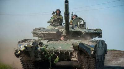 93 бригада ВСУ показала "парад" до 9 мая на трофейных танках оккупантов